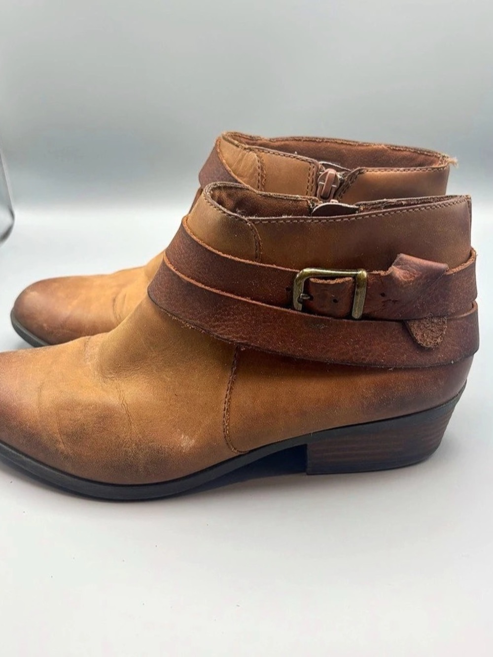 Clarks Brown Leather Ankle Boots Booties with Straps and Side Zipper, Size 7.5